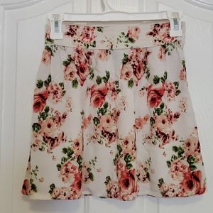 ❗SOLD❗Floral Mini Skirt